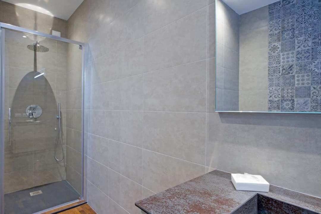 Central Stema Luxury Misano Adriatico Kültér fotó